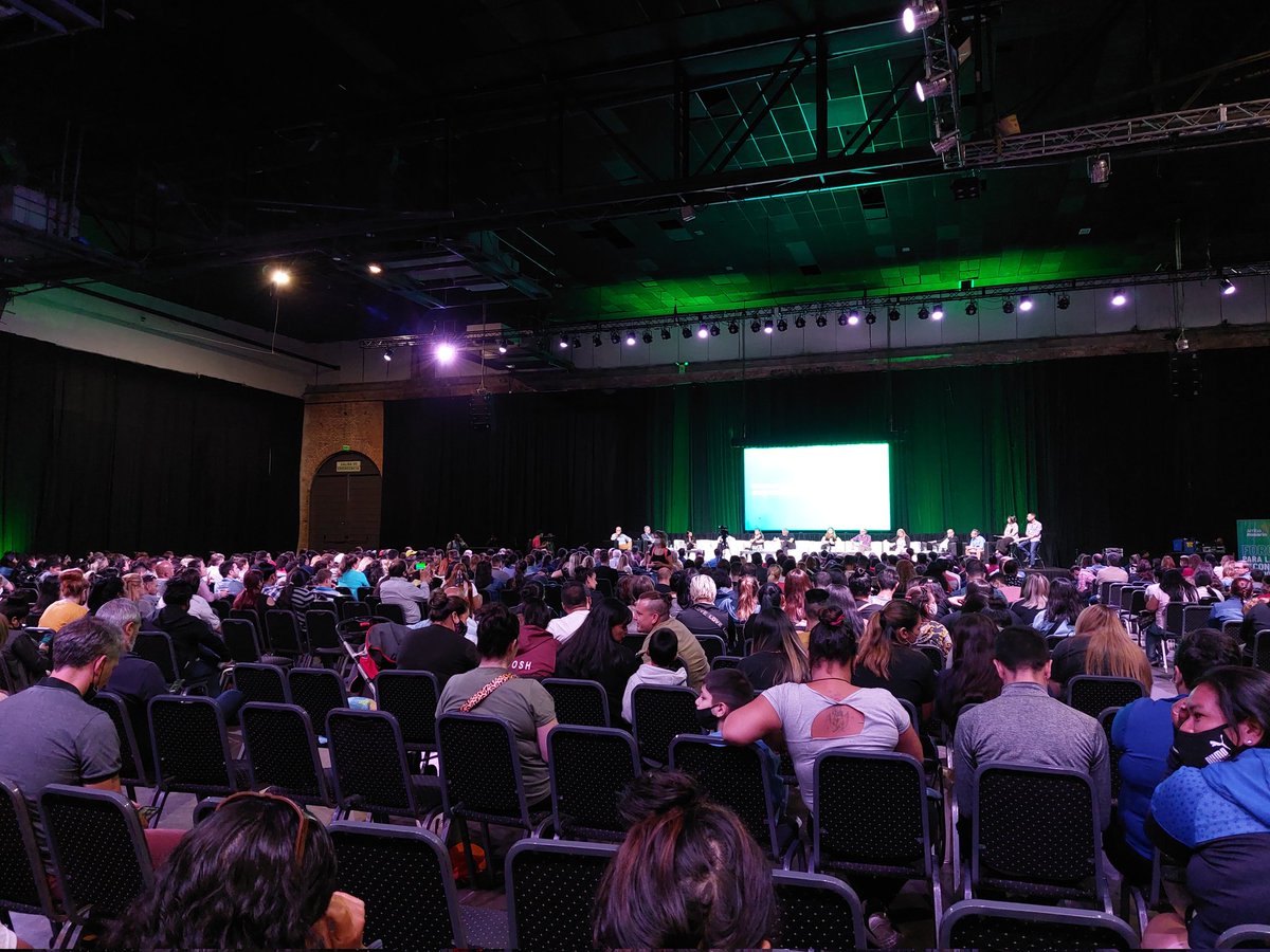 Macarena Raya tweet media