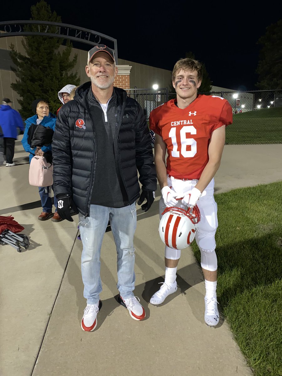 HookEmHaren's tweet photo. Happy 20th Birthday to ⁦@jackharen_6⁩
GO DUTCH!!! https://t.co/SQccYWLOAl