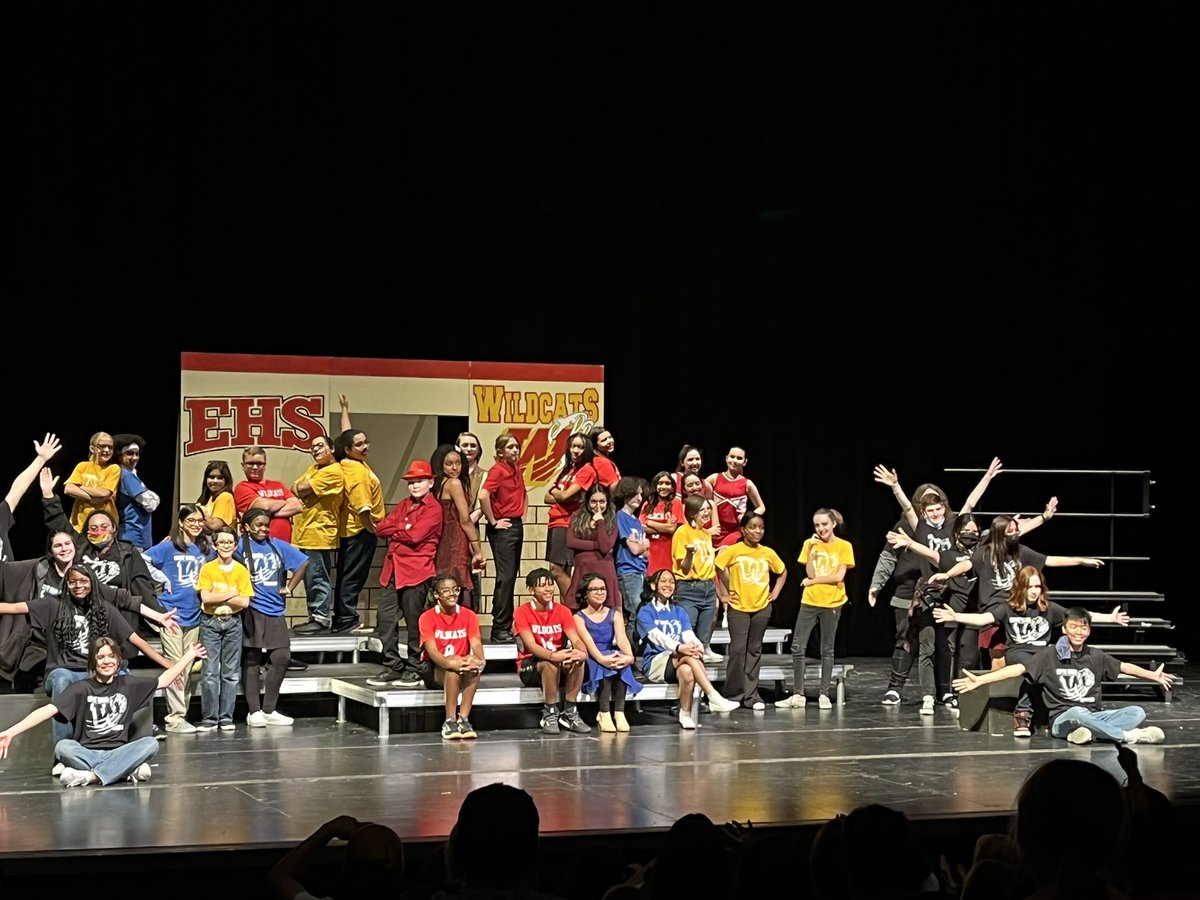 Briana Flores tweet media