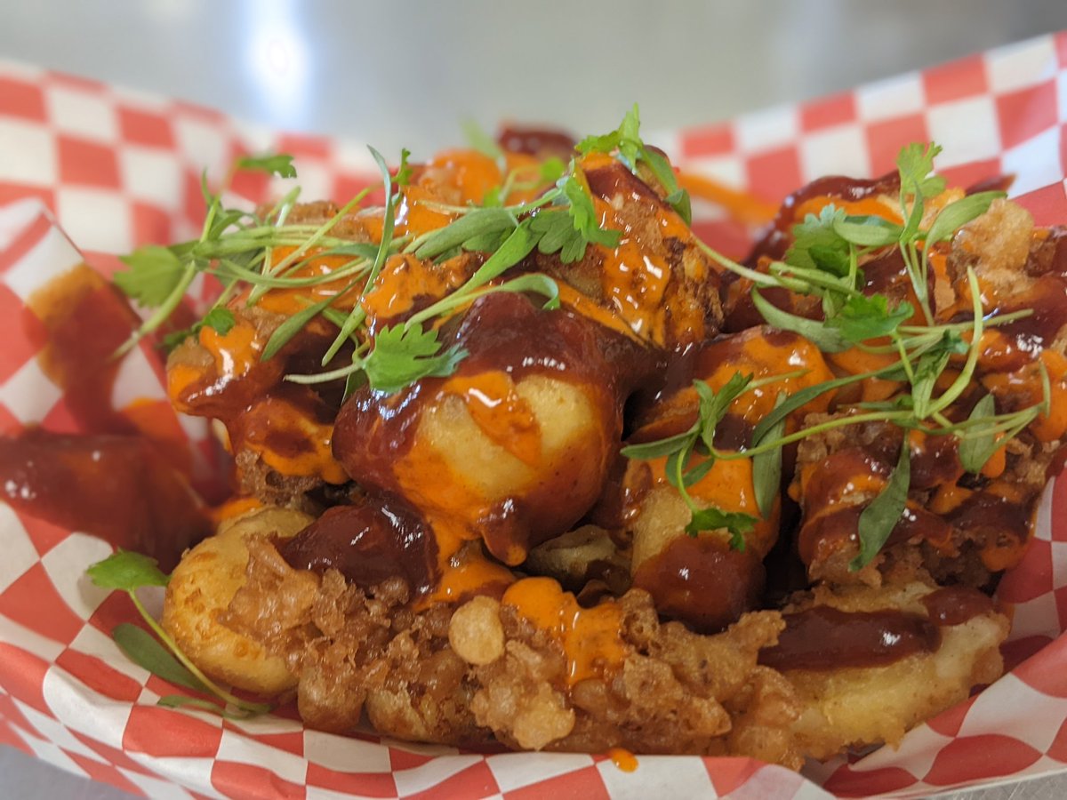 BUB_60406's tweet photo. #Special today! We know you love em! So come on in for a #craftbeer and basket of tangy Korean Curds! Spicy gochugang, and K-BBQ! See you at the @theRIPH for gooood @BUB_60406 eats!!! https://t.co/ka191ihMFQ