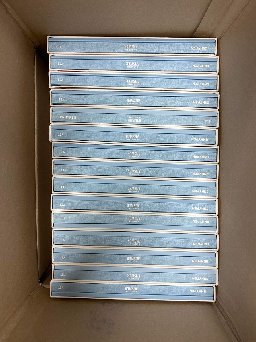 bluejayshop's tweet photo. #Bluejayshop_GA
ALBUM OF YOUR CHOICE GIVEAWAY 🥳

- follow @kuyawat (🔔)
- like &amp; retweet
- free shipping
- reply your desired album

ENDS IN 60mins https://t.co/NyZgAYUCXq