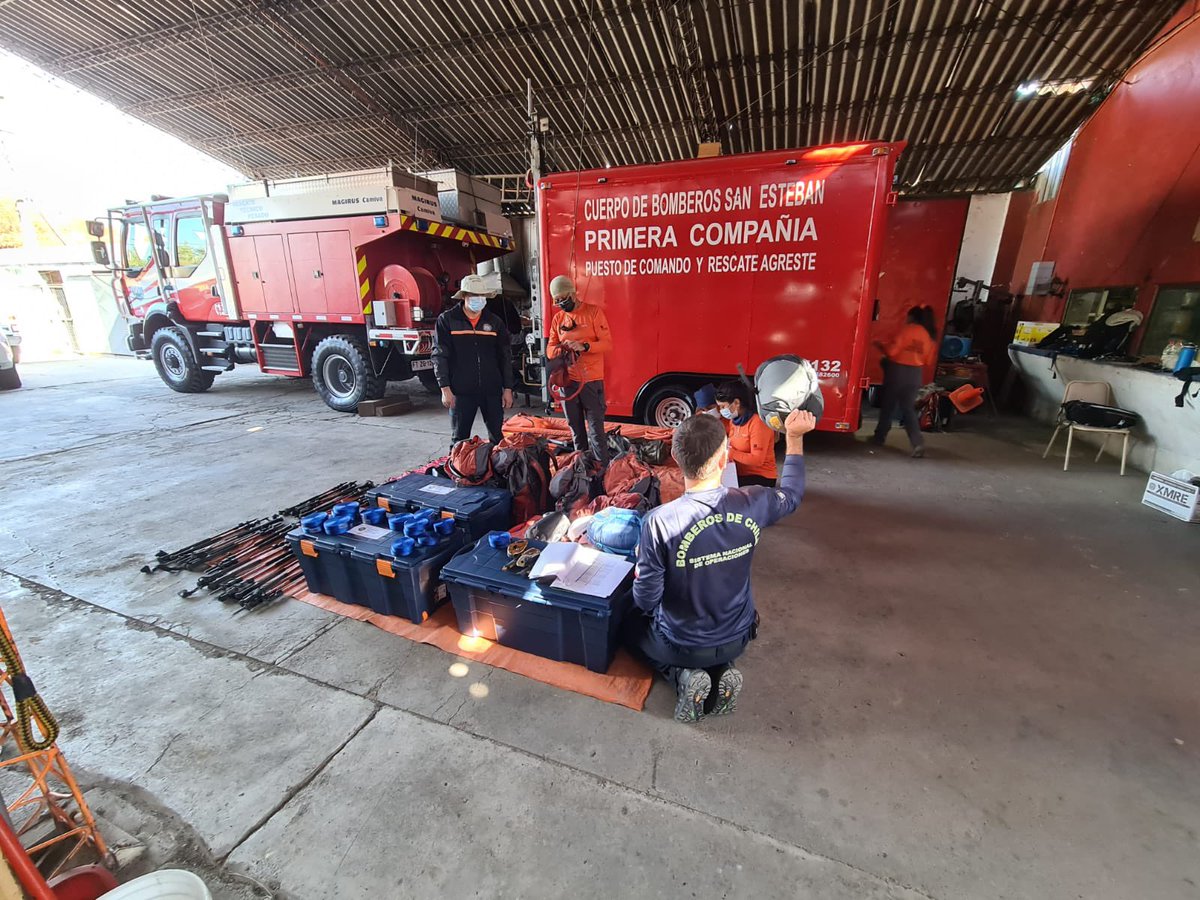 SNOBomberos's tweet photo. #rescateagreste Durante este fin de semana el equipo de Rescate Agreste de San Esteban estará desarrollando su ejercicio de acreditación en la especialidad. Los evaluadores del Grupo de Trabajo Operacional revisarán la carpeta documental, inventario, hojas de vida del personal 🔜 https://t.co/0PUyzdU7M0