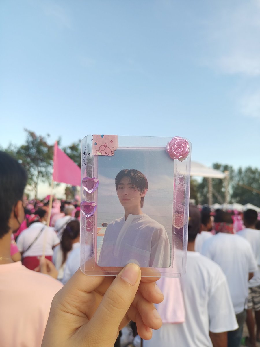 Ilovehybee's tweet photo. MAHAL KO KAYO PALAGI! 🌸🥰 
#PampangaIsPink 
#PampangaForLeni 
#KPopStans4Leni https://t.co/72JFqtCkZS