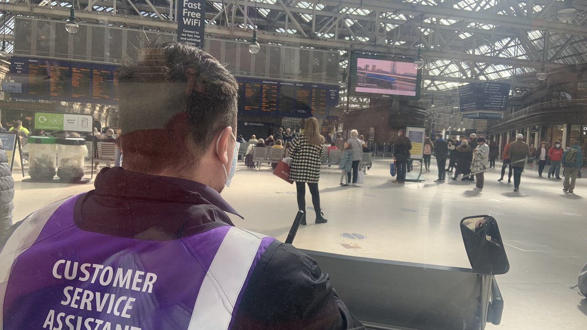 Big thank you to the <a href="/ScotRail/">ScotRail</a> staff at <a href="/NetworkRailGLC/">Glasgow Central</a> for helping the <a href="/badponymedia/">Bad Pony Media UK Productions</a> crew get to the #train on time this afternoon with the equipment for the #shoot in #Prestwick! 

#BadPonyMedia #Scotland #film #AmazingPeople #Netflix #Glasgow #PeopleMakeGlasgow 

💙🧡💜