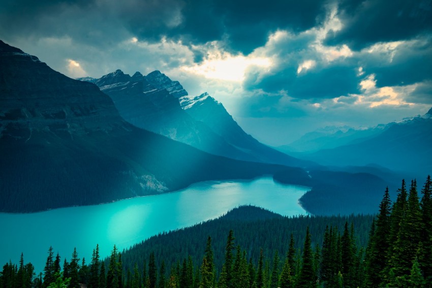 FourSeasonsRV's tweet photo. Banff National Park is Canada’s first national park and the flagship of the nation’s park system.
Rocky Mountain peaks, turquoise glacial lakes, a mountain town, abundant wildlife, and scenic drives come together in @BanffNP 

@ExploreCanada @TravelAlberta  @ParksCanada #RVing https://t.co/qwLX9Mf8Xi