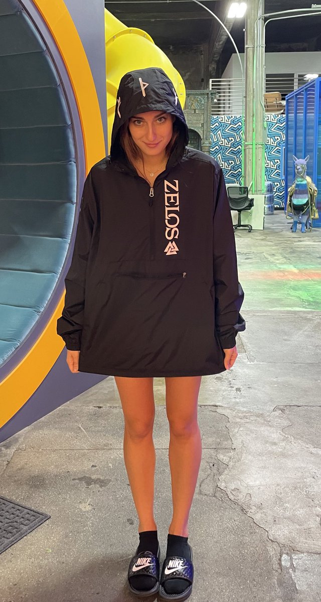 EsportsCloset tweet media