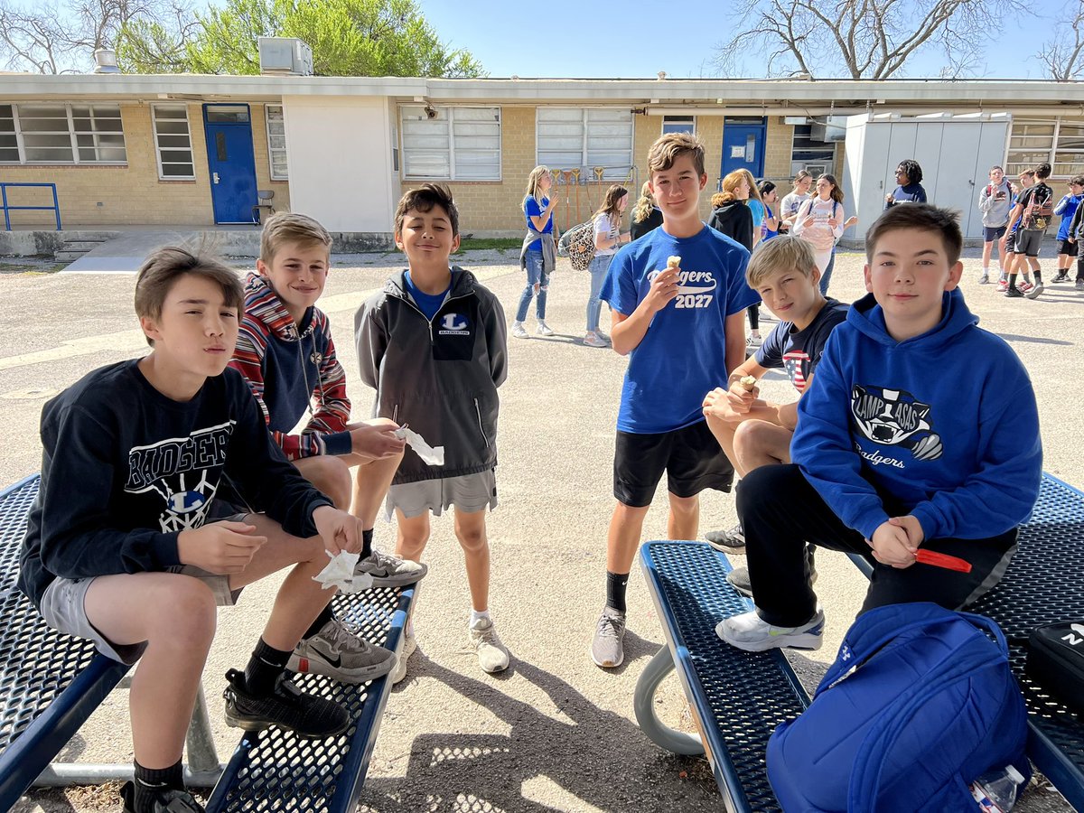 LampasasMS's tweet photo. Hey, hey, hey! It was a beautIful day for All A’s….and ice cream! #NextLevelLMS https://t.co/sFaO43S5gx