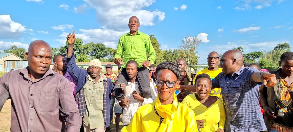 We've walked through the Hustlers Western Economic Blue print with stakeholder leaders of Malava Constituency this afternoon at Tande townhall meeting