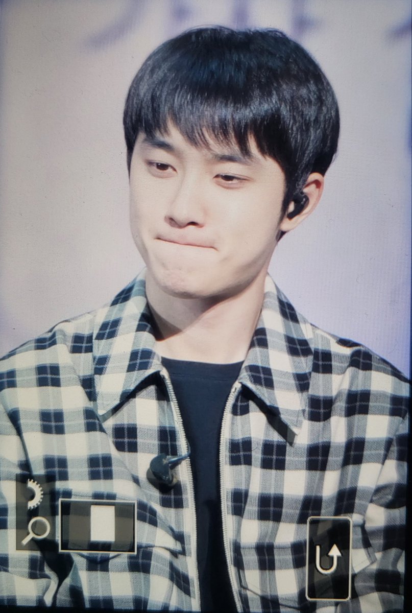 Sabor_a_DO's tweet photo. 220409 너무 귀여워서 살 수가 없다ㅜㅜ

(로고박는거 포기.

#경수 #디오 #도경수 #KYUNGSOO #DO (D.O.) #Dohkyungsoo #都暻秀 #ド・ギョンス #EXO 
@weareoneEXO https://t.co/51wUKB6NTQ
