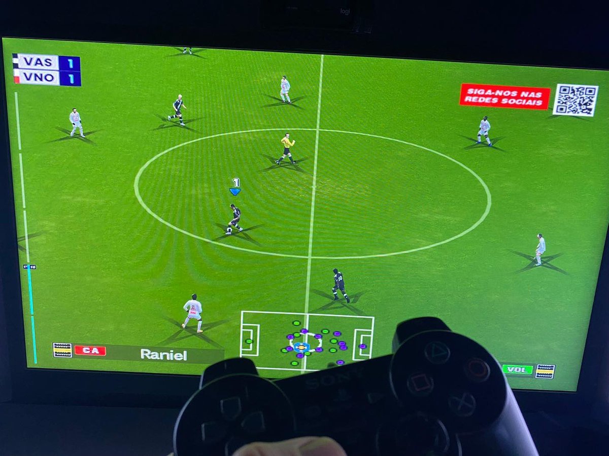 Mfutebolisticos's tweet photo. O bomba patch já colocou a linha do tempo do premiere kkkkkkkkkkkkkkkkkkkkkk sem condições, 100% atualizado demais. https://t.co/4b4l2gOHVs