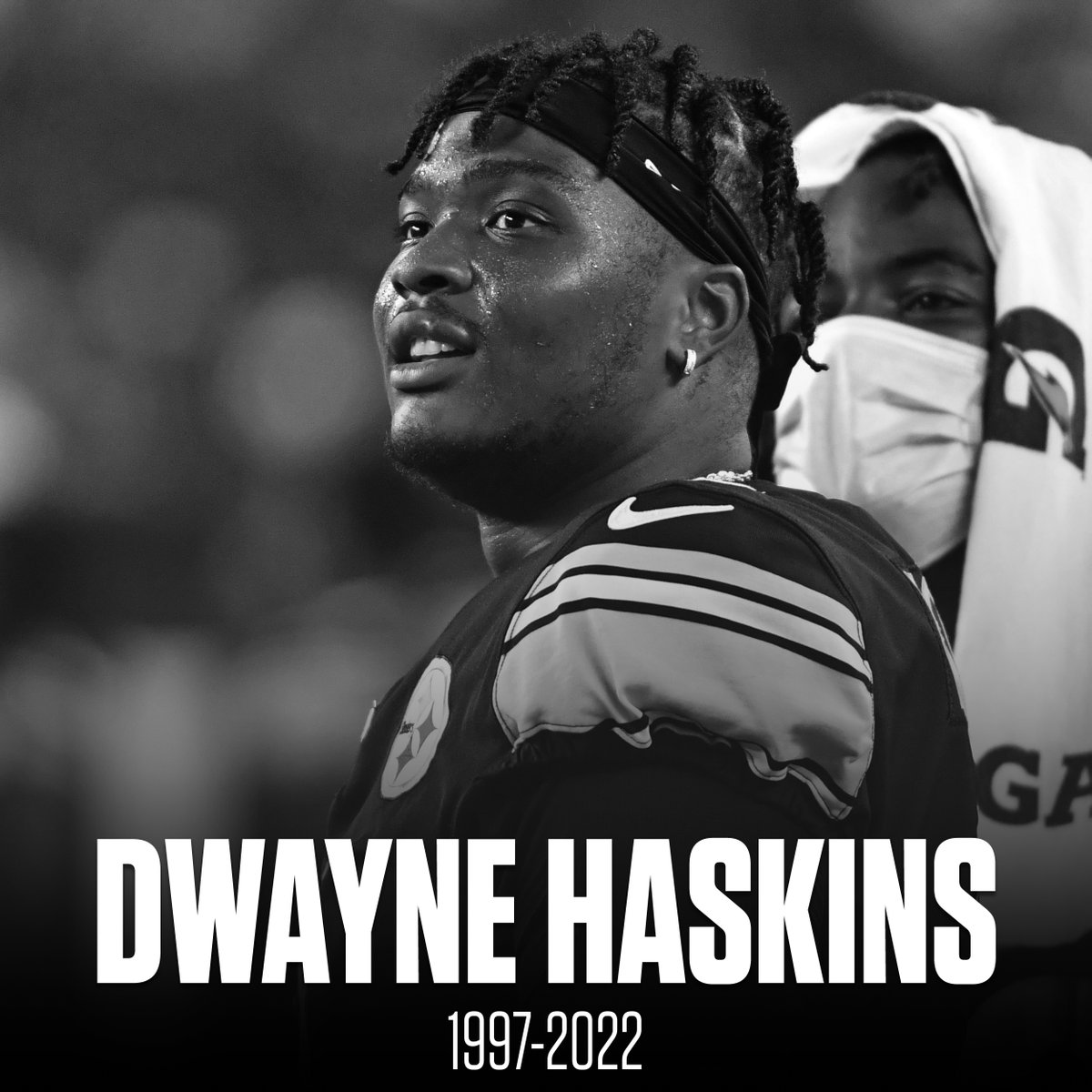 SNFonNBC's tweet photo. Our thoughts are with the Haskins family today. Dwayne Haskins was 24 years old. https://t.co/ExOmOKmORt
