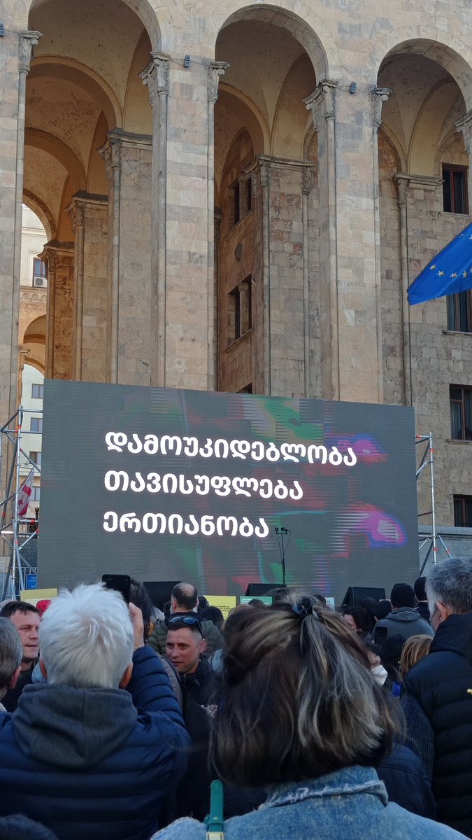 Mar1amtsab's tweet photo. "Independence, Freedom, Unity." 
This is where #Georgia stands, this is what Georgians choose. After 33 years, we still have the same problem, but remember how Georgians face the enemy. #Thanksforfreedom #April9massacre 🌷🇬🇪 https://t.co/qfiaJrNdk7