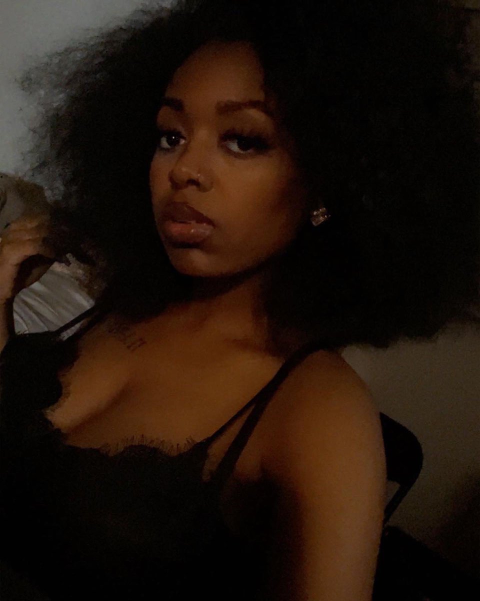 Monkey_D_Shion's tweet photo. When you embrace your natural hair 🤎 https://t.co/1oi1zAMbjy