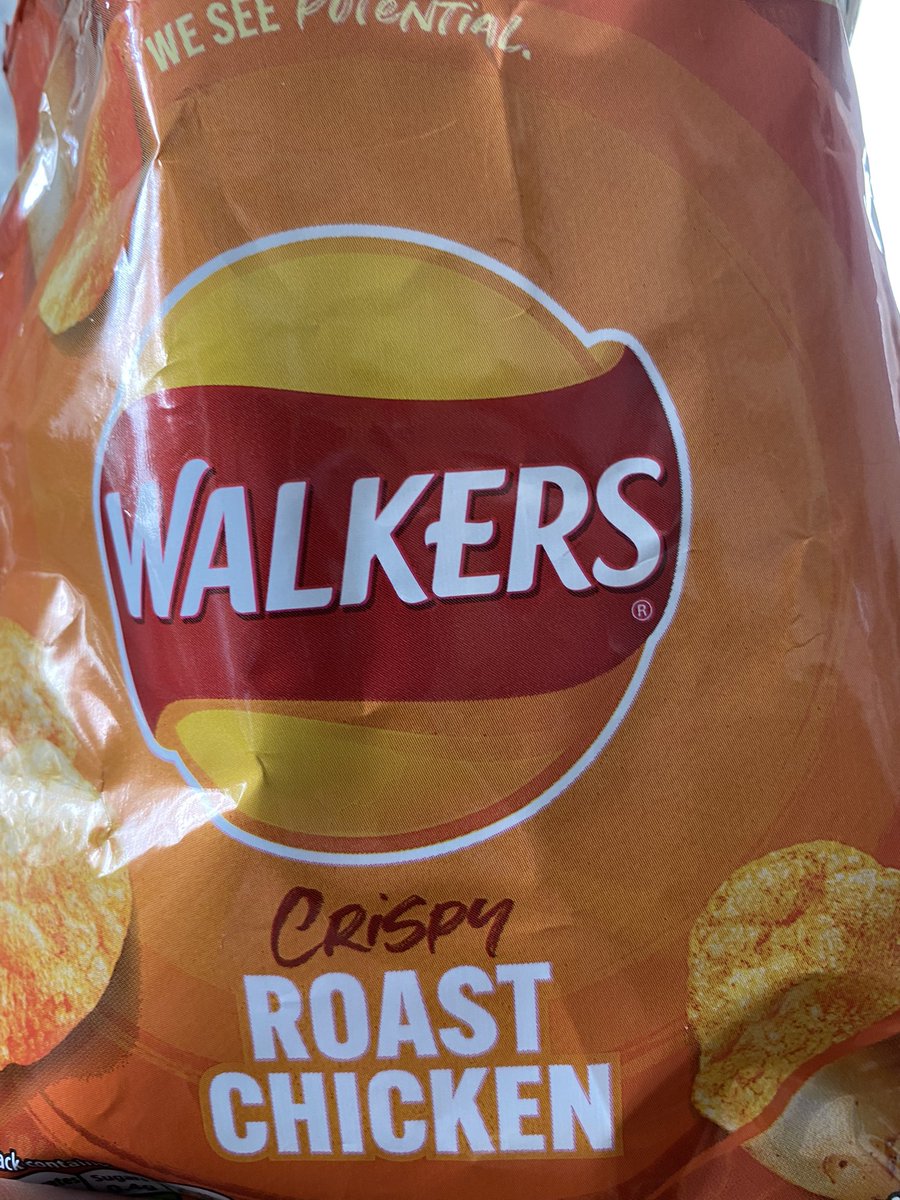 RJS2212's tweet image. Winner, Winner Chicken crisps for dinner !! #GrandNational2022 #mathssweepstake got to pick a winner !!