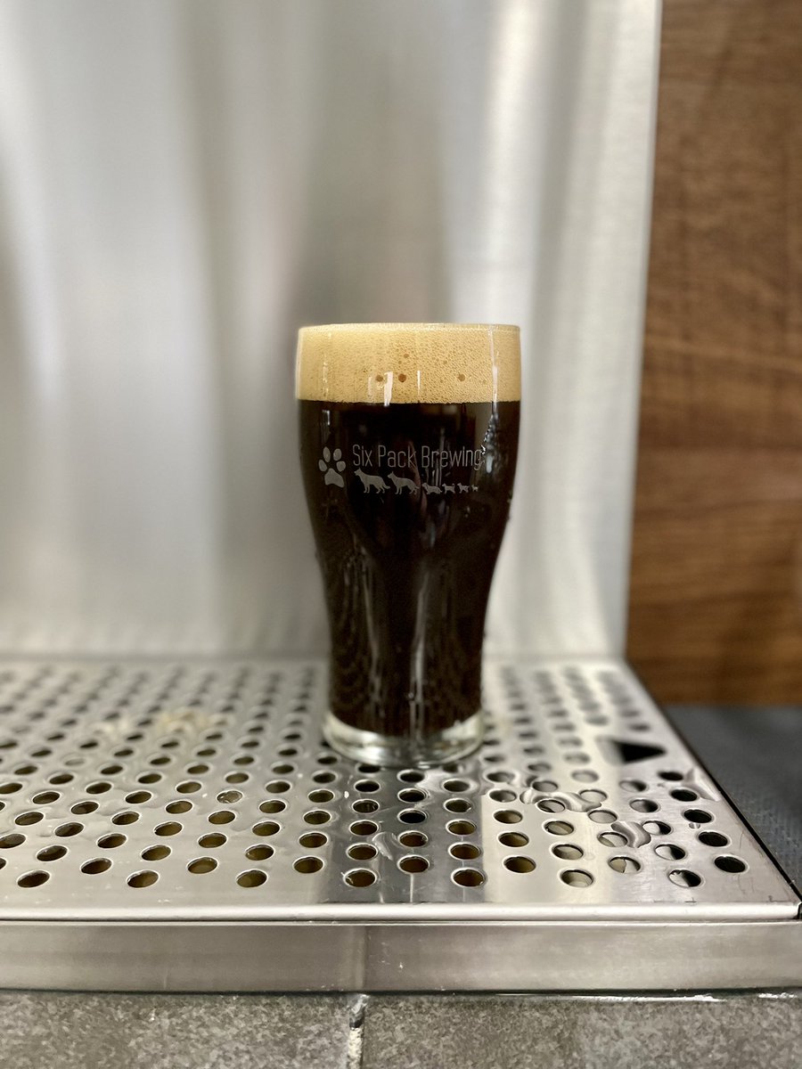 Love this glass? We do too! All weekend long, get our 15oz Signature Etched Glass for HALF PRICE (that’s $4+ tax!) with any full pour!