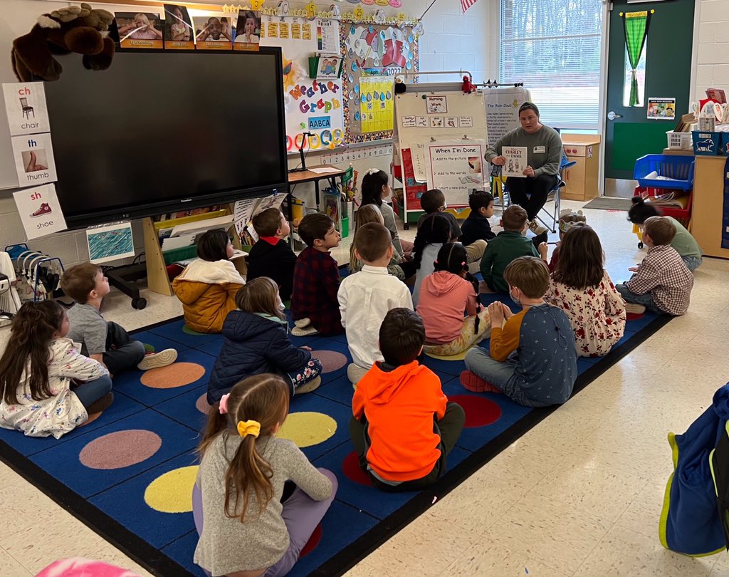 lcpsbworkman's tweet photo. Parent Readers are such a treat! The children love hearing their classmates’ book picks! Thanks for sharing your mom with us Colton! #MTVMoose https://t.co/22eOo6ZFGm