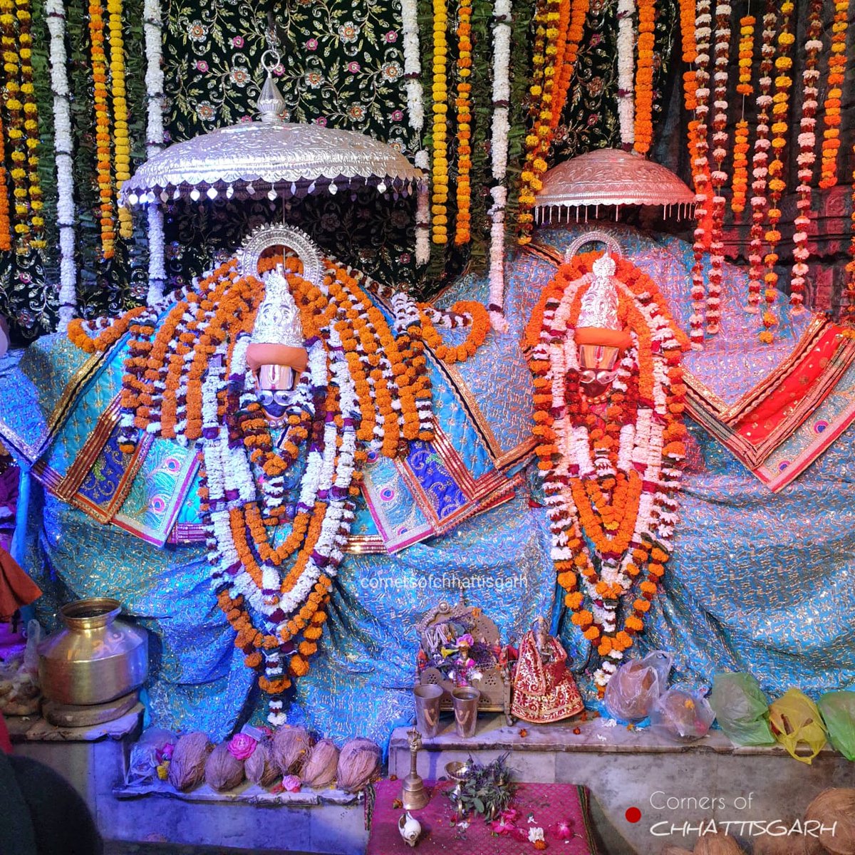mrigendrabhai's tweet photo. mythological belief, #Lord_Ram spent about 10 years in #Chhattisgarh during his 14 years of exile. he entered Cg from #Sitamarhi_Harchowka in Korea. Moving from north to south, he passed through many places in Chhattisgarh. His last stop was #Ramaram of Sukma .
#RamNavami https://t.co/edT54jVdRp