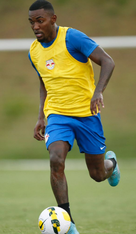 FP6ic7-XMAMWFYl?format=png&name=900x900