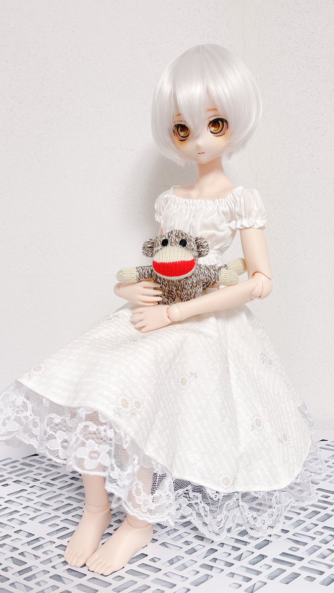 dot_dotty_dots's tweet photo. 素敵なスカートを作っていただいた✨
#オビツ48 #doll #obitsu48 https://t.co/R4SIjCCZsZ