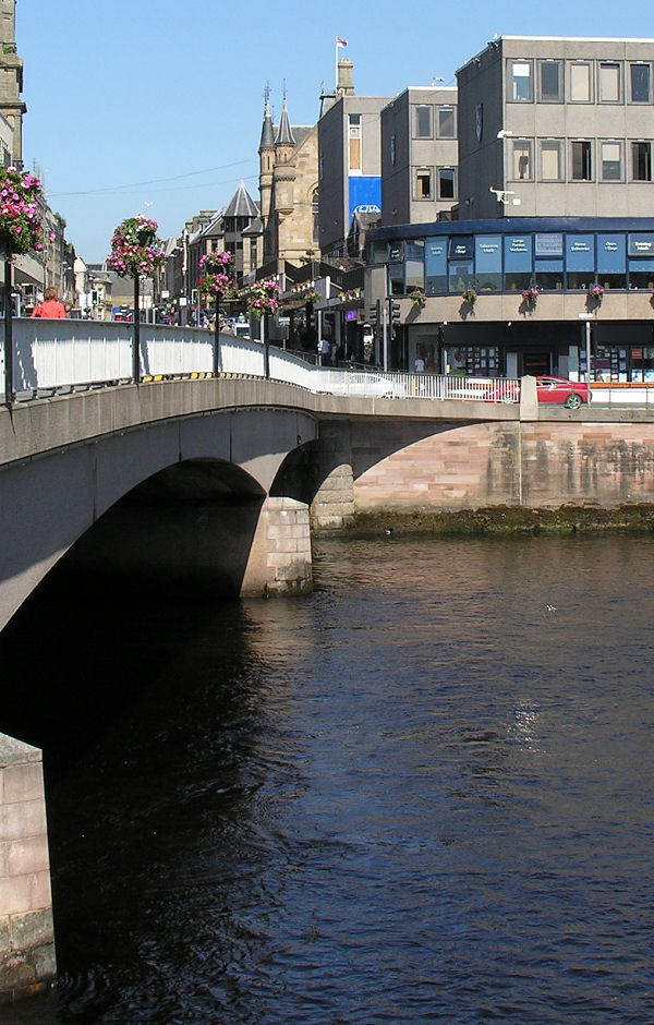 Undiscovered Scotland tweet media