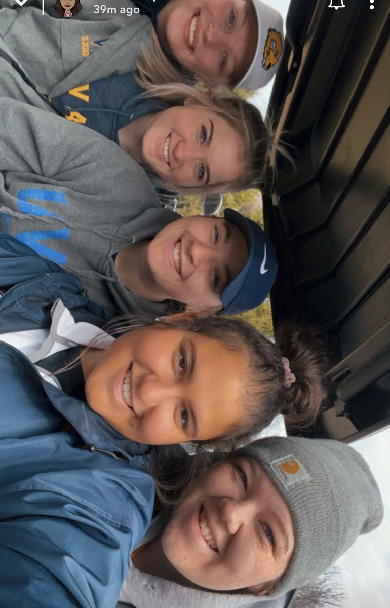 Good luck ladies <a href="/BvuGolf/">Buena Vista Golf</a> 💙💛