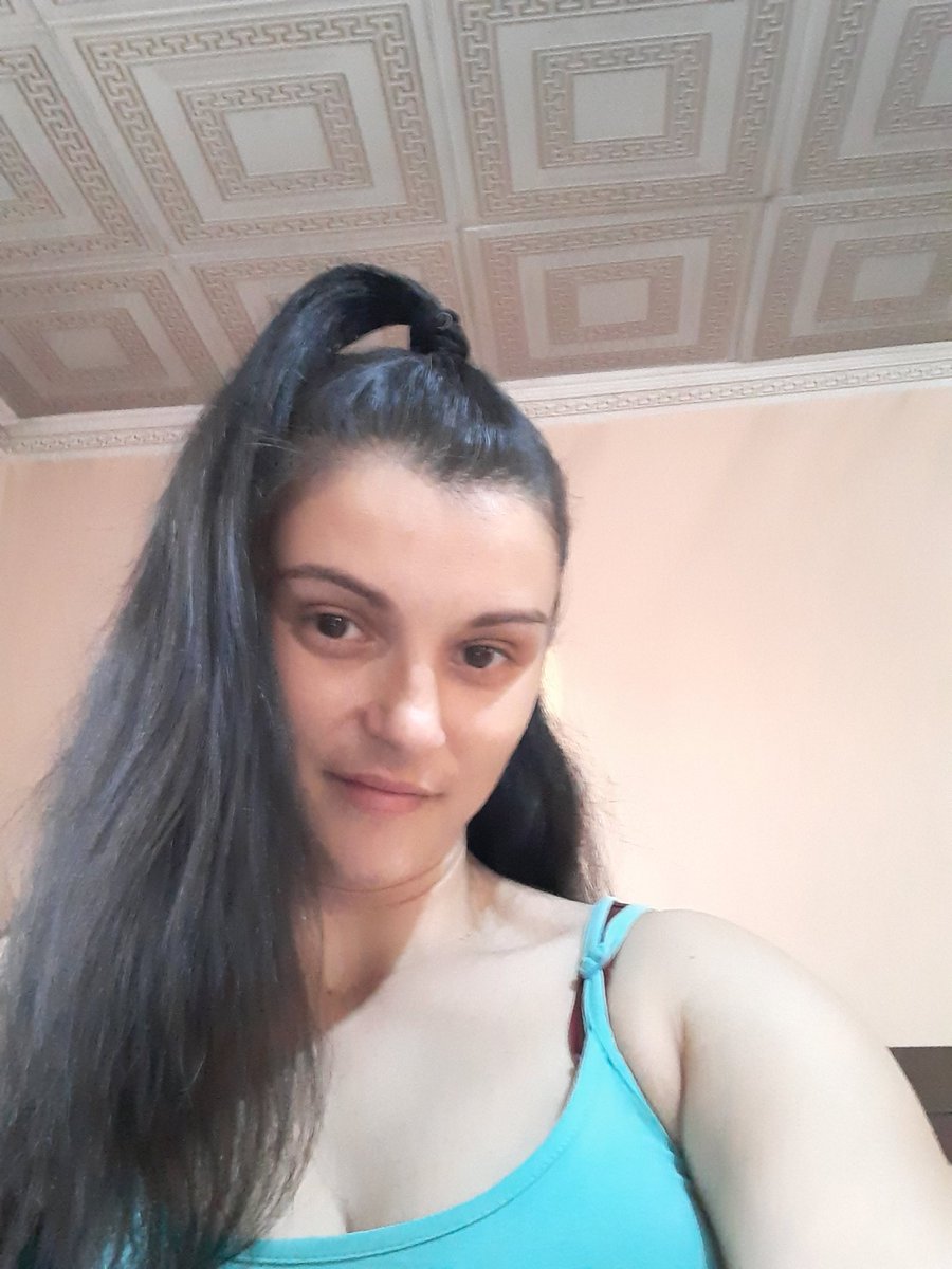 MirelaOlteanu3's tweet photo. Puterea o găsești în interiorul tău numai sa te regăsești pe tine 💋 https://t.co/mb1HFT9KUd