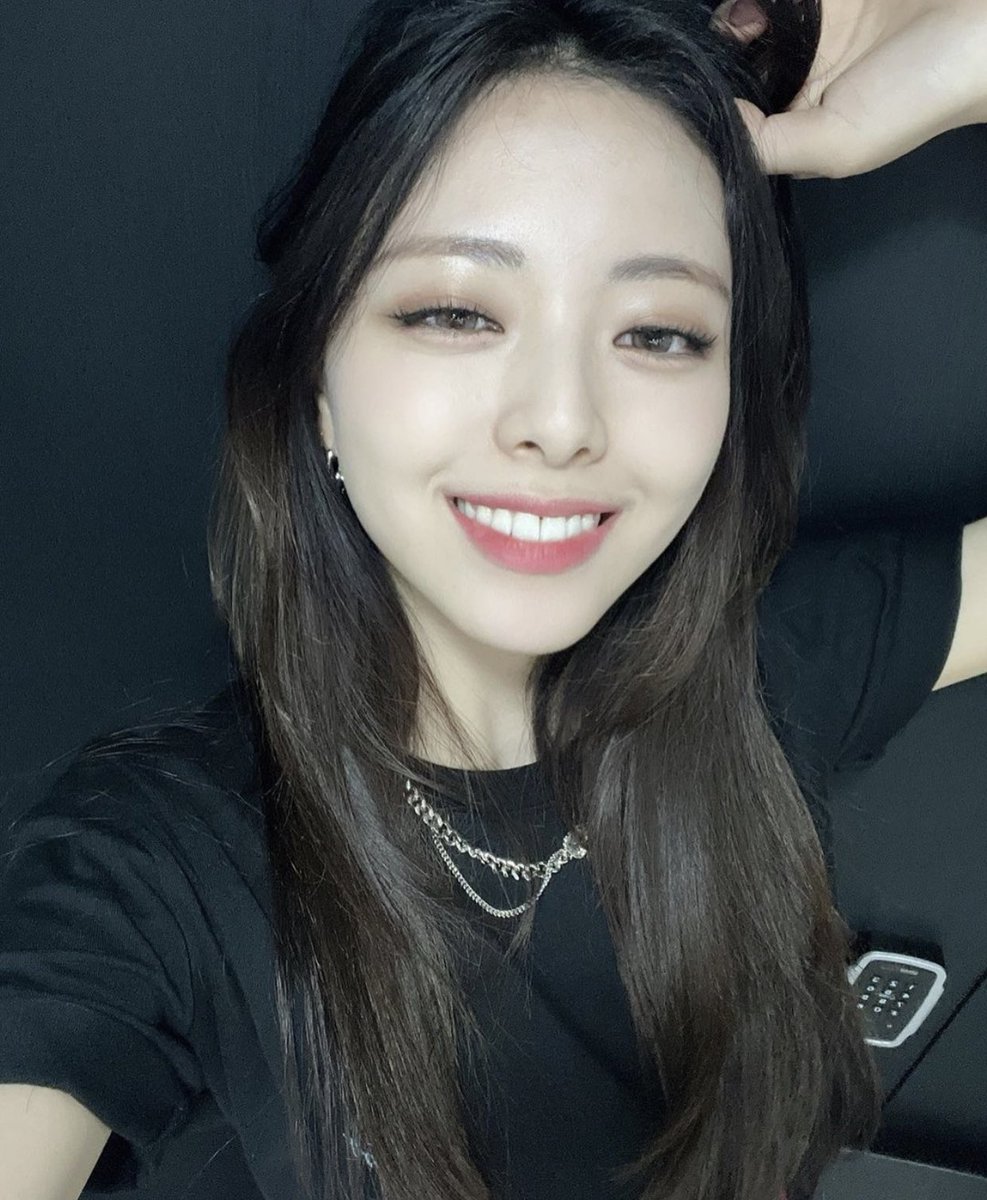 #YUNA #ITZY