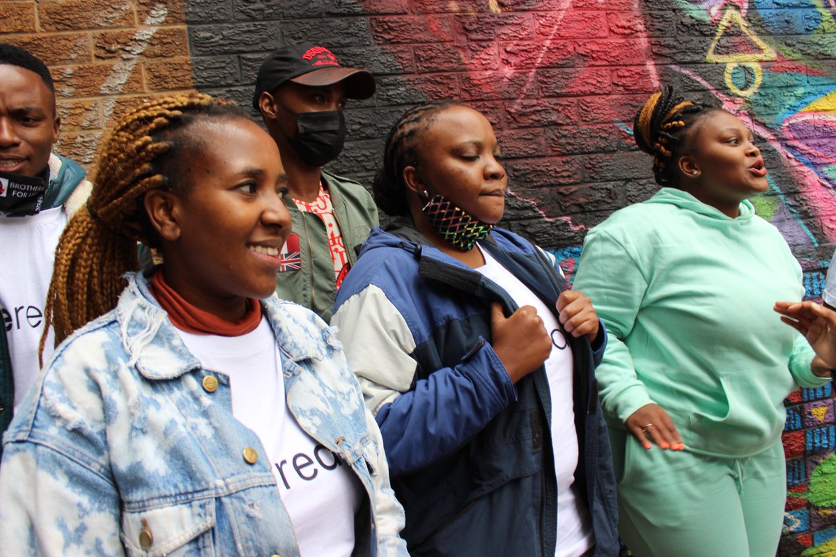 OlivierNathacia's tweet photo. #KeReady & #KeReady2Flex. We started off with a provoking conversation related to COVID-19 & many possible reasons why young people don't want to vaccinate thinking of solutions & how the government can do more
We headed off into the streets of Joburg & sang about vaccination https://t.co/RzWhbmvb0t