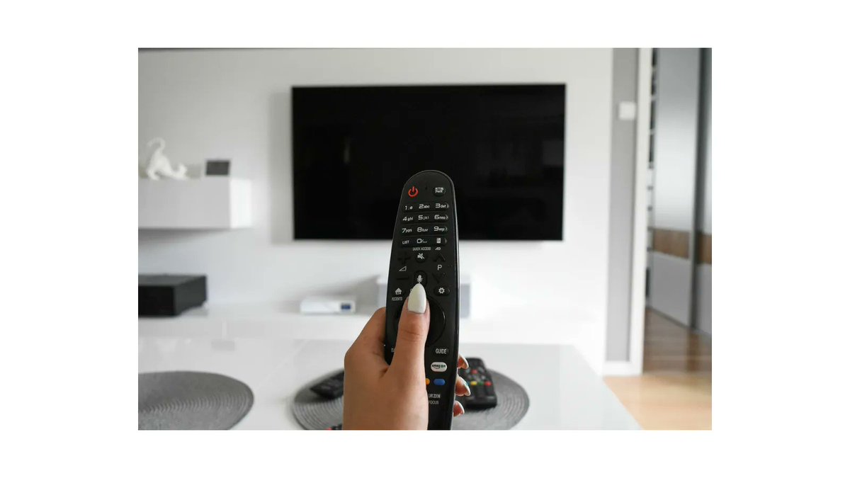 deals_dot's tweet photo. Best Deals on Samsung TVs

Get the best view from your couch.

https://t.co/XR4l6E1SRU https://t.co/16fvEV7aBi