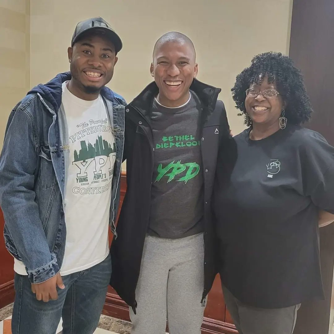 Ypd19th's tweet photo. 💚Connectional YPD LTI 2022💚
Day 2 - Monique Gonzalez Memorial
#LTI22 #Predestined #Chosen #IAmYPD https://t.co/npFUBVe5d1
