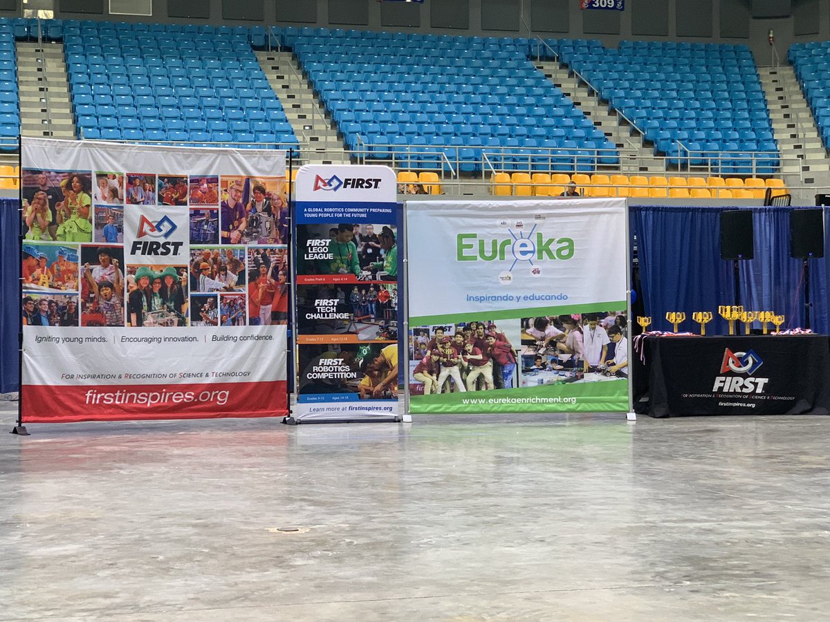 EurekaESIpr's tweet photo. En vivo comienzos de la final de los juegos de robot de esta temporada #CARGOCONNECT para los participantes #FLLCHALLENGE ¡Dale un vistazo! No te lo pierdas 👇

https://t.co/ANiYSOszJw https://t.co/gdkPovu9mr