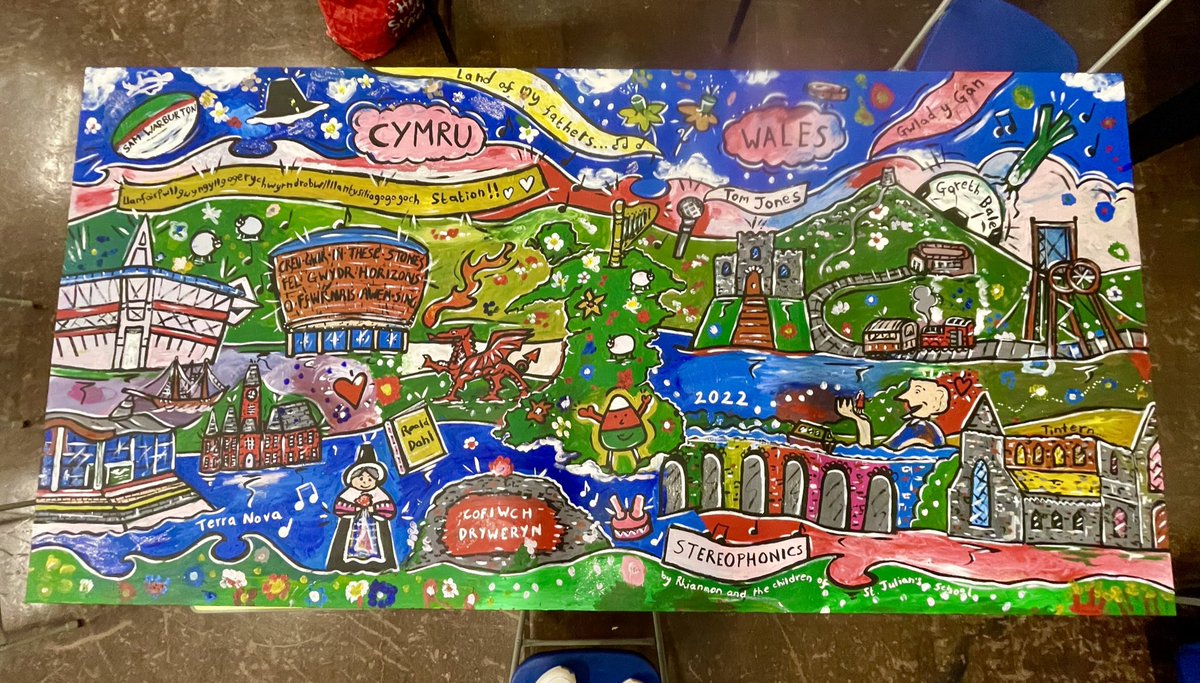 What a fantastic few months painting multiple murals with talented children 🎨

I have no availability until next year so please get in touch at the end of this year and I can send you details for 2023 😄

Braint yw cael gweithio gyda athrawon a phlant talentog Cymru. Diolch 🌟