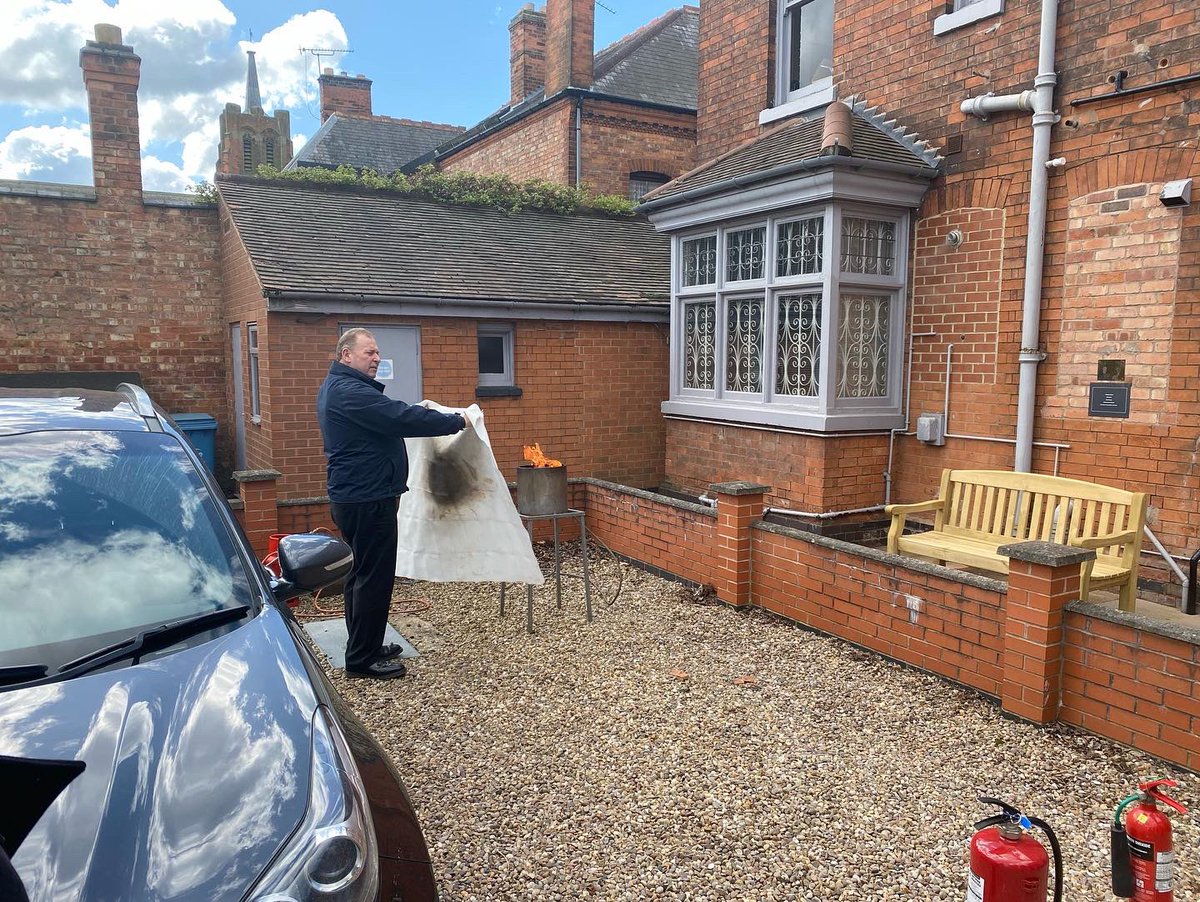 DentandCosmetic's tweet image. Another informative and valuable training session with @ukfiretraining for all of the team #safetyfirst #firemarshals #firesafety