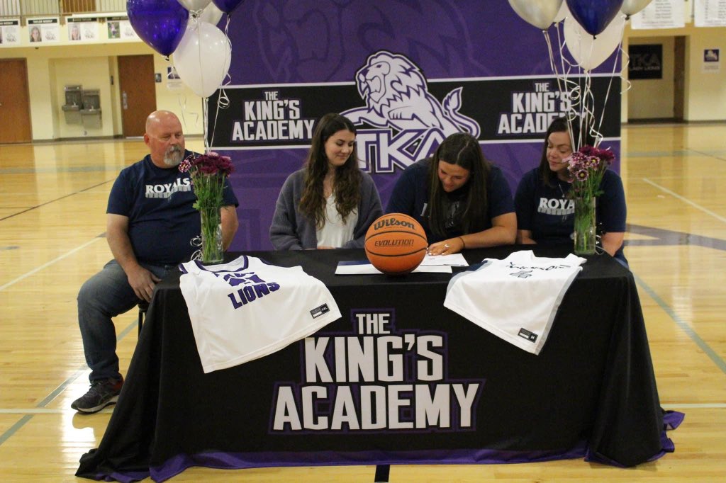 McKenna Monger✨ tweet media