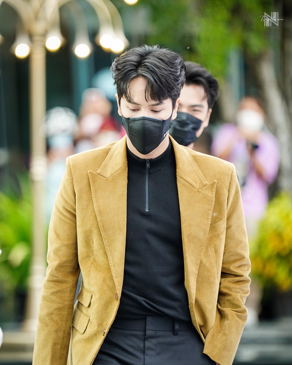tingnanon's tweet photo. เหมือนมาฮีลใจก่อนนอน อะไรๆก็เบาไปเลยแค่ได้ยินเสียงหัวเราะคุณเค้าก่อนนอน ☺️❤️ ฝันดีนะค้าบบ อย่าเล่นกับพี่ๆดึกน้าาา @mynameisnanon 
#mynameisnanon #nanon_korapat https://t.co/zazFE6cA1W