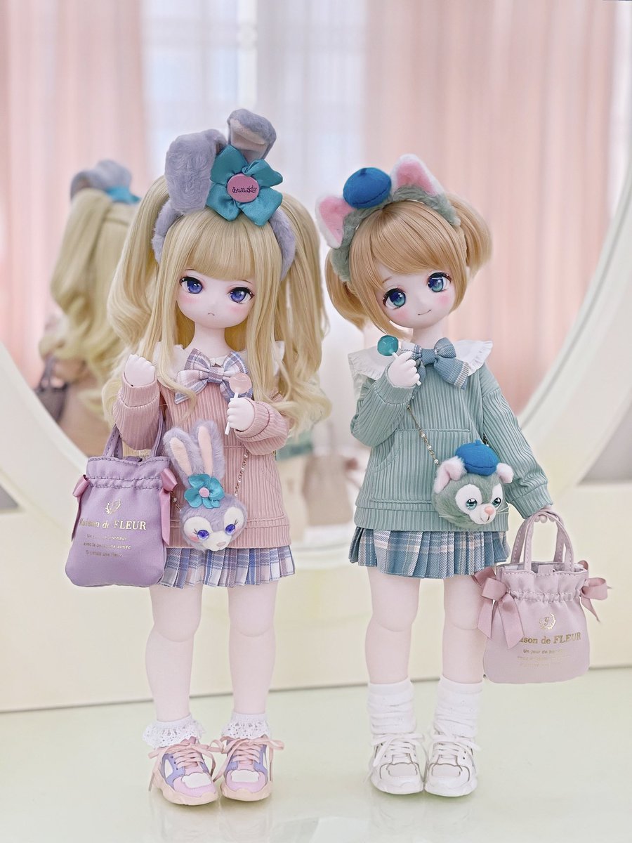 ribbonfiend's tweet photo. My Kumako girls!💖 Ready for DisneySea!✨

💇‍♀️: @pengin_workshop &amp; @stellarlala 
👀: WDS
👜: @MaisondeFLEUR1 
👗👟: SQ
💄: @chocobanadd 

#Puyoodoll #Kumakoちゃん #chocobanaっ子 https://t.co/t6bot21Xk9