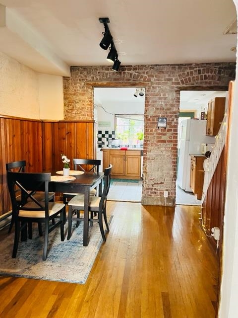 JuliaRealtor2's tweet photo. Open House!

*Sunday, April 10, 2022 - 1:00p-3:00p*

45 Willow Terrace
Hoboken, New Jersey 07030

Asking: $849,900

Listing Agent: Claire DiMeola
201-615-9494

Host: Francis "FRANK" DeBari
551-655-7739 https://t.co/Aw7s63qKel