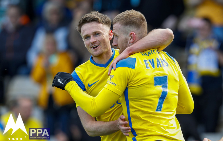 TUFC1899's tweet photo. 🟡 REPORT: United 5 – 1 Notts County

Gary Johnson’s side produced an unforgettable performance in front of a raucous Yellow Army on Saturday, as they thrashed Notts County 5-1 at Plainmoor. #tufc

👉 https://t.co/G3Kq8OpNQF https://t.co/6J0mhwyO3E