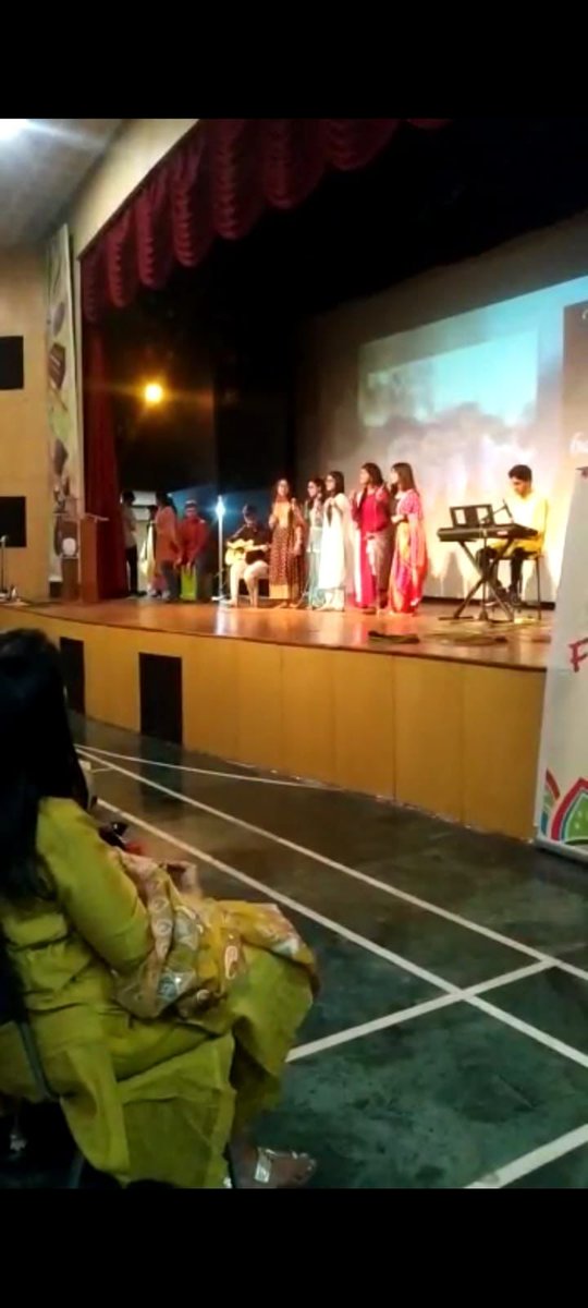 Every ending has a new beginning- wishing our dearest students best of luck for new endeavours &amp; never- ending adventures! Only sky is the limit, Farewell! #AhlconIntl <a href="/ashokkp/">Ashok Pandey</a> <a href="/y_sanjay/">Sanjay Yadav</a> <a href="/pntduggal/">PUNEET DUGGAL</a> <a href="/kandhari_ekta/">Ekta  Kandhari</a>