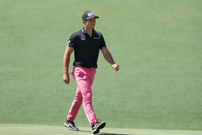 LIVgolf_'s tweet photo. Viktor Hovland going with the all black look today at #TheMasters.

Big upgrade from the hot pink pants he wore on Thursday. ⛳️ 👕 https://t.co/IwdFm41rKd
