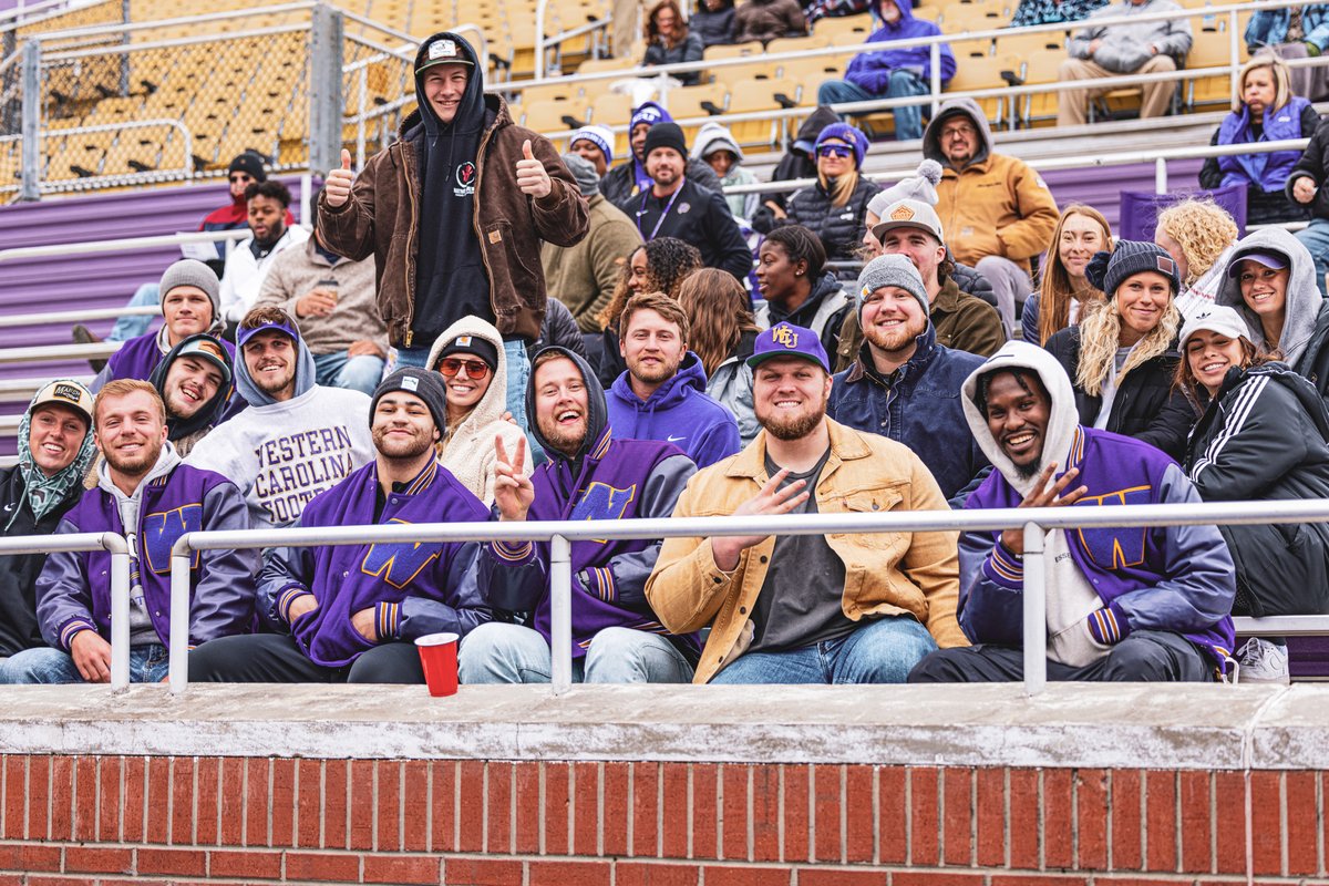 CatamountsFB's tweet photo. Welcome back to Cullwohee @princejohnb15! Thanks for joining us for some spring football 🏈. #CatamountCountry #LOTE https://t.co/JN6DkvByxF