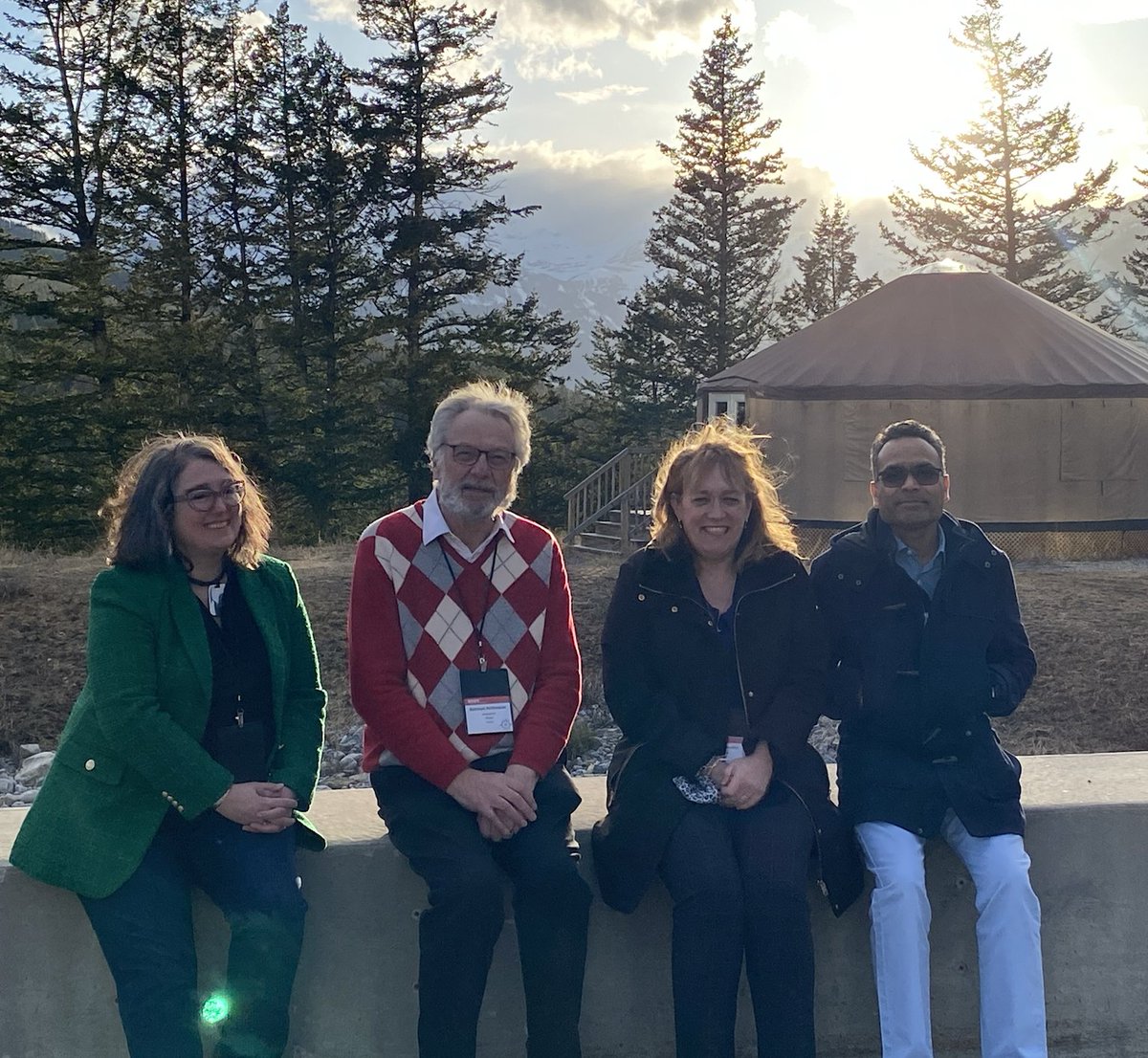 Dr. Imogen R. Coe (@imogenrcoephd) on Twitter photo Spectacular talks from these 4 <a href="/CSMB_SCBM/">CSMB</a> award winners (Drs. Baetz, Reithmeier, Borden & Patel) in a spectacular location <a href="/banffcentre/">Banff Centre</a> #science #research #membraneproteins #conference #health #disease #inclusiveexcellence #mentorship #advocacy @CRC_CRC <a href="/DrKristinBaetz/">Kristin Baetz</a> <a href="/trushar_7/">Trushar Patel, PhD, DSc ๐ฎ๐ณ๐จ๐ฆ</a> Spectacular talks from these 4 <a href="/CSMB_SCBM/">CSMB</a> award winners (Drs. Baetz, Reithmeier, Borden & Patel) in a spectacular location <a href="/banffcentre/">Banff Centre</a> #science #research #membraneproteins #conference #health #disease #inclusiveexcellence #mentorship #advocacy @CRC_CRC <a href="/DrKristinBaetz/">Kristin Baetz</a> <a href="/trushar_7/">Trushar Patel, PhD, DSc ๐ฎ๐ณ๐จ๐ฆ</a>