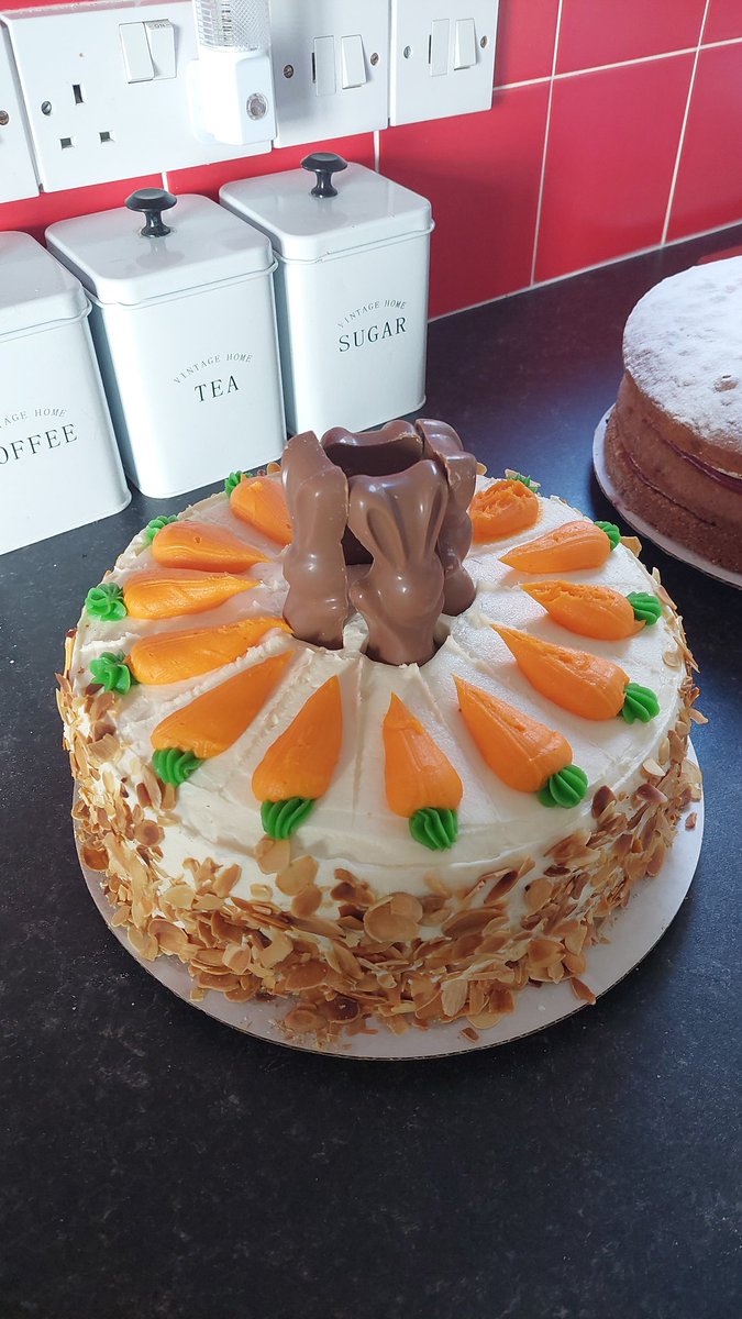 Thank you to Jean Jones and team, for a lovely Lent Lunch today.  The soup was beautiful and the cakes were amazing. Also thank you to everyone who came to the lunch, your support enabled us to raise £432. Thank you! 
@Pontyclun <a href="/LlandaffDio/">Llandaff Diocese ✝️🏴󠁧󠁢󠁷󠁬󠁳󠁿</a> <a href="/ChurchinWales/">The Church in Wales | Yr Eglwys yng Nghymru</a>
