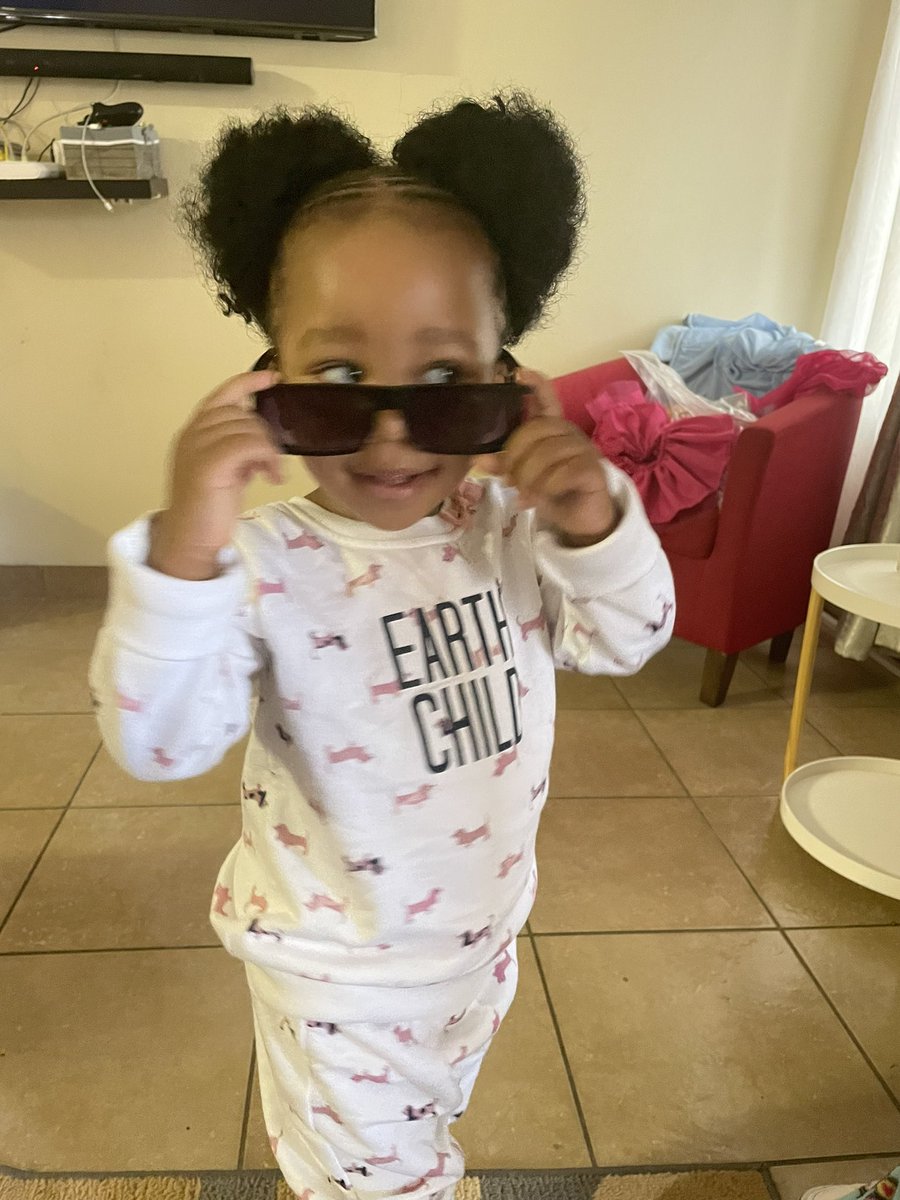 saintKin's tweet image. 