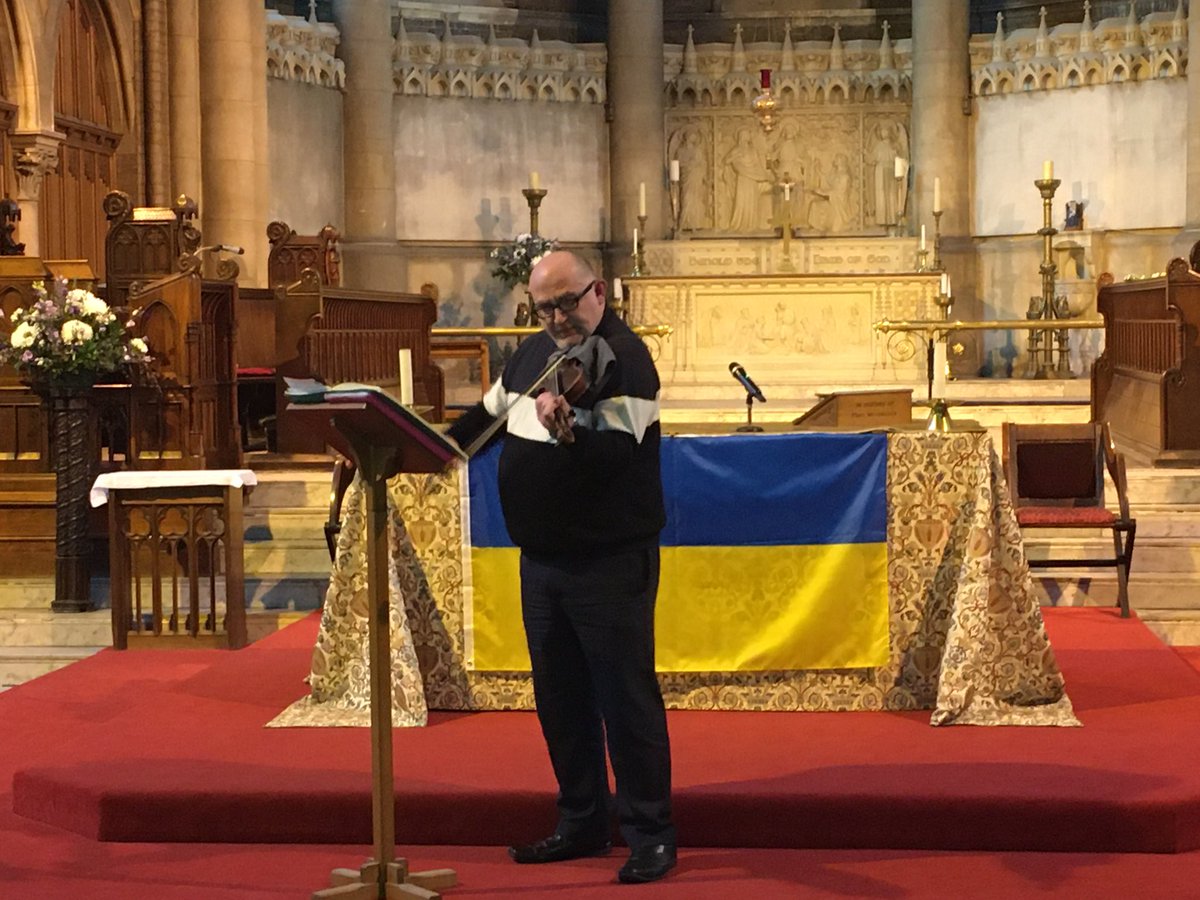 Beautiful music from Massimo Redaelli! And the violin is older than the church…! It’s an original baroque instrument made by Mathias Hummel in the late 17th century. Watch this space for more Fine Music for Free later this year.