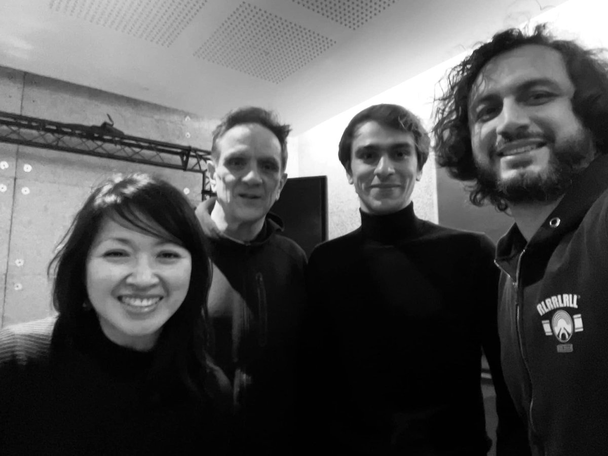 INA_ICH's tweet photo. La vie est décidément pleine de surprises, iNA-iCH va vivre une expérience unique sur une nouvelle scène, celle du #théâtre avec le spectacle ADIEU LA MÉLANCOLIE  inspiré du livre de Luo YING, adapté par Pascale FERRAN et mise en scène par @Roland_Auzet 
#spectaclevivant #inaich https://t.co/D4z7h0wQ0G