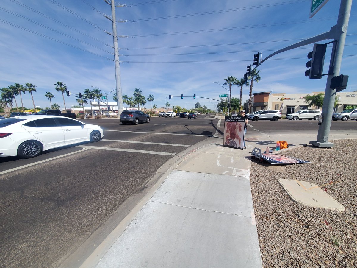 abortionNO's tweet photo. #ProLife activism in Glendale/Peoria, AZ
#Abortion #Genocide #HumanRights #CBR #ChoiceChain #SoTheWorldWillSee https://t.co/V241OI9RaX