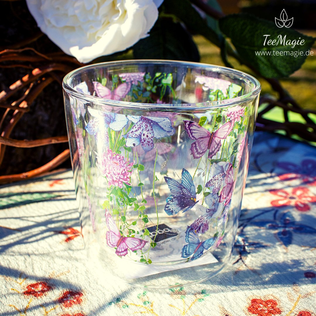 MagieTee's tweet photo. Seid ihr noch auf der Suche nach schönen Teetassen im Frühlings Design? 🍵🌷🌺

Doppelwandiger Glasbecher

#tee #teeliebhaber #teeliebe #Gesund #Gesundheit #biotee #bio #nachhaltig #fitfamgermany #frühling #Rostock #küstenkind #meckpom #tasse #geschenkset #traumhaft #laufen https://t.co/pf3D94k19d