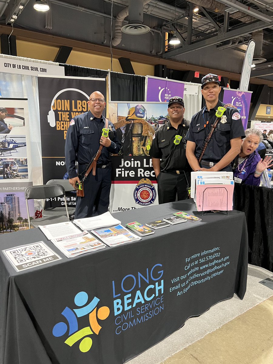 LBCityJobs's tweet image. The LBFD team stopping by to say hi! Notice our neighbor @relayforlife of the @AmericanCancer, Nancy photo bombing 🤣. Make sure to stop by and join the fun! 
#longbeach #joinlbfd #joinlbpd #attackingcancer #relayforlife #publicsafetydispatcher #gplb