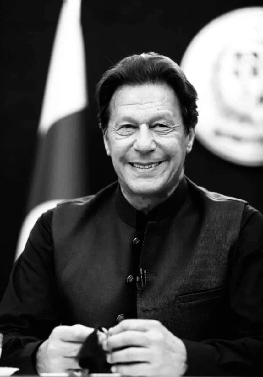umair9953's tweet photo. بھر جائیں گے زخم تو آؤں گا دوبارہ
میں ہار گیا جنگ مگر دل نہیں ہارا ❤️ https://t.co/dsytnyC04J